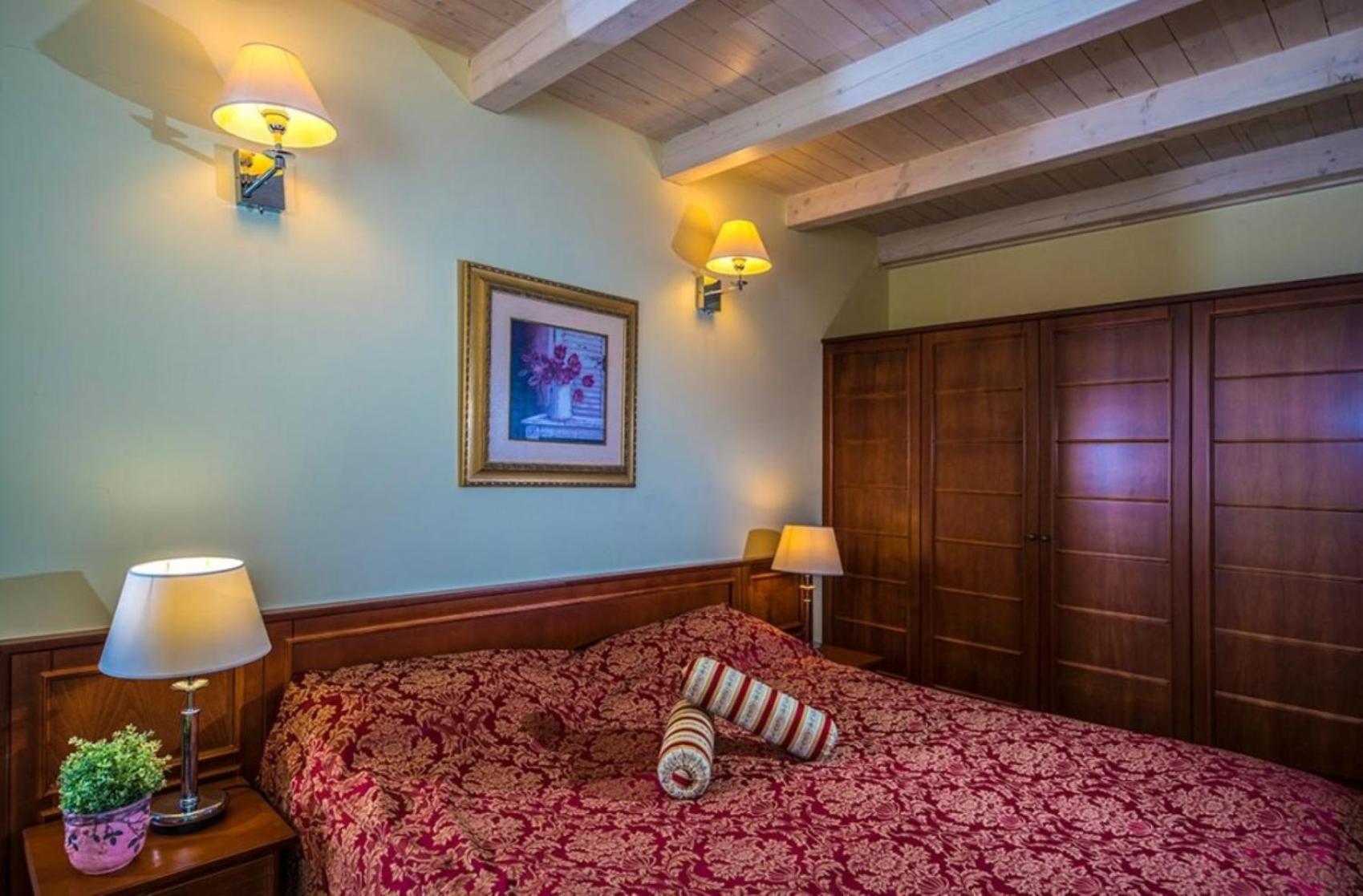 Hotel Forest Hills Zirc Ruang foto